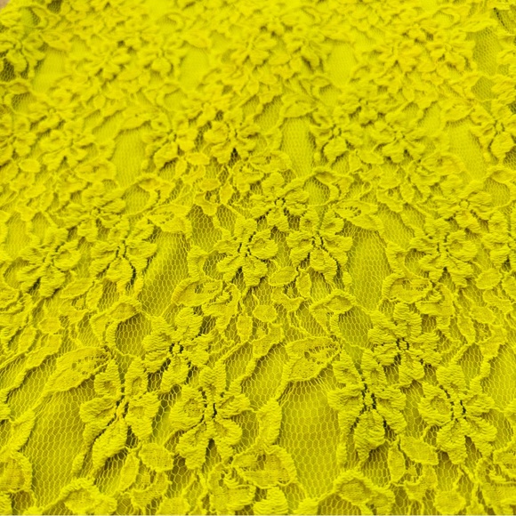 Spence Petite neon green/Citron lace 3/4 sleeve fitted lace midi dress EUC - Picture 9 of 16